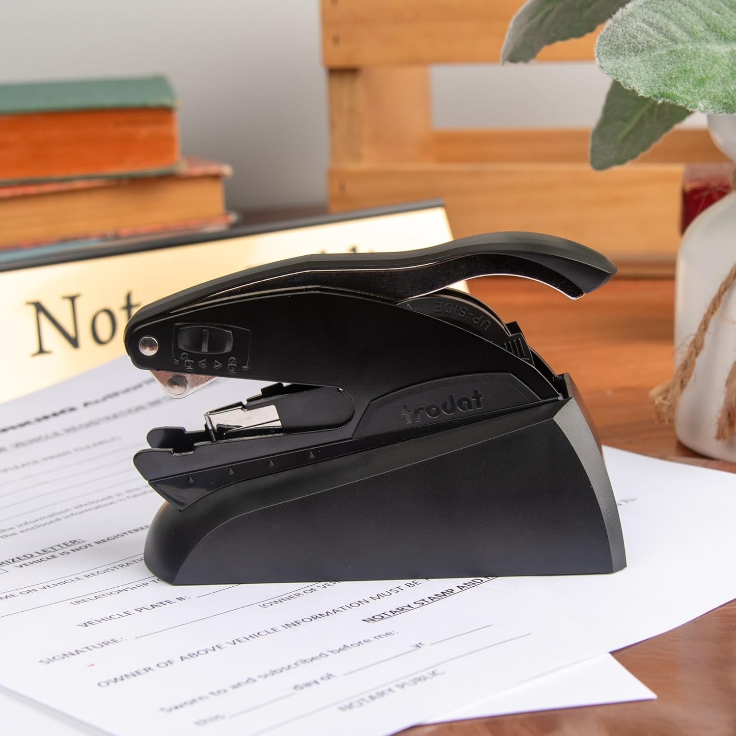 Florida Round Notary Embosser | Official State Embosser | Official Seals | Meets State Specifications (Florida, Round Embosser)